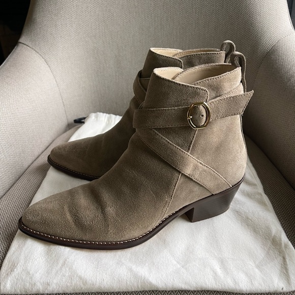 Banana Republic Suede Stella Ankle Western Short Boots Taupe Tan - Picture 1 of 11